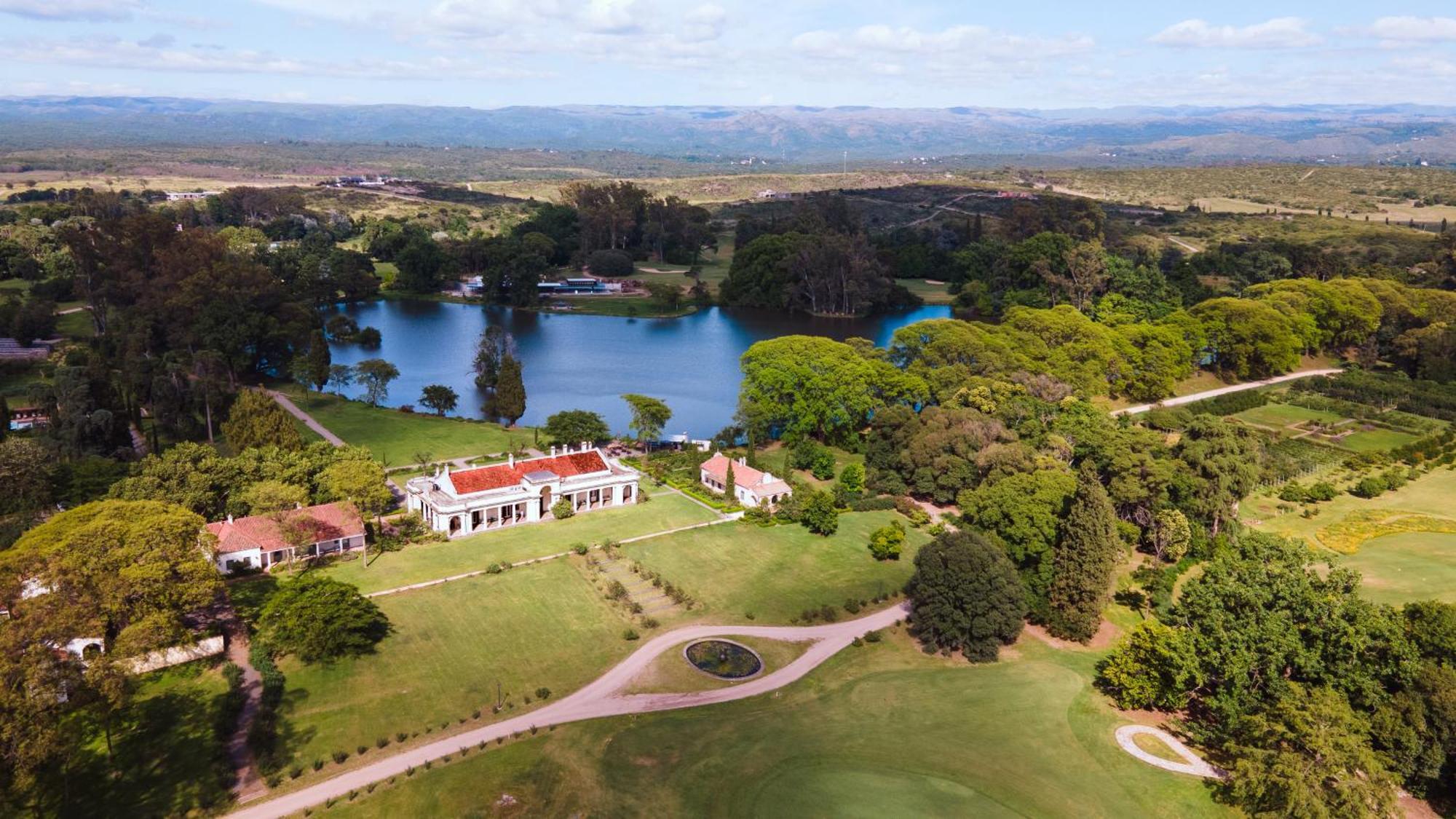 Estancia La Paz Hotel Ascochinga Bagian luar foto